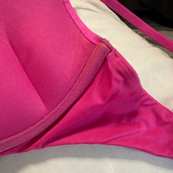 Victoria's Secret Miraculous Plunge Hot Pink Bra with Silver Sequins 34D - Picture 6 of 7